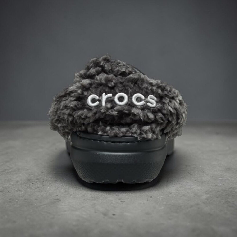 CROCS Classic Fleece Lined Clog in Black - Size M8W10 Unisex